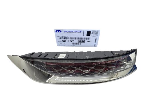 Luz trasera derecha 9815722580 Citroën DS7 Original
