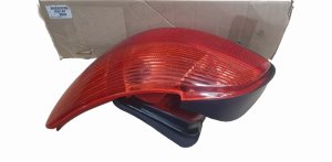 Luz trasera derecha 6351N7 6351.N7 Peugeot 206 Original Nueva