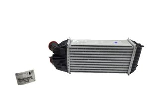 Radiador de aire C3, DS3, 208, 301 1.4-1.6HDI 9803900780