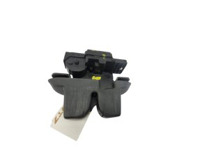 Cerradura del maletero 8200257615 Original usado Renault Laguna II