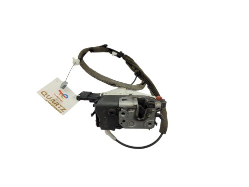 Cerradura de puerta corredera derecha 828414 8284.14 Usada Original Peugeot Partner II