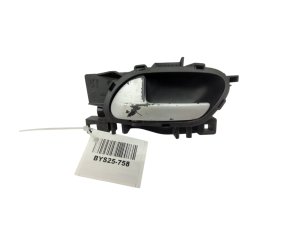 Manilla de puerta delantera izquierda 96863076VV  Usada Original Peugeot Partner II