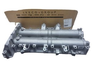 Tapa de válvulas 504374027 Peugeot  Boxer 06- 3.0HDI Original Nueva