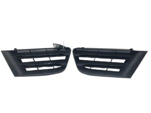 Rejilla del parachoques 7701477306 Delantera Completa L+P Renault Scenic II Lift Usada  Original