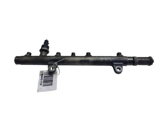 Riel de inyección 1.9 dCi 7700114017 0445214024 Renault Original usado