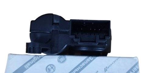 Motor de la compuerta del aire acondicionado 77367144 Fiat Bravo 2010>Original nuevo