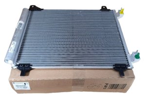 Condensador de aire acondicionado 9825359280 Peugeot 2008 II Original Nuevo