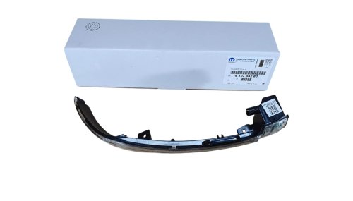 Luz de intermitente en el retrovisor derecho 1610708280 Peugeot 308 Original Nueva