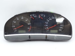 Cuentakilómetros  Tablero de instrumentos Volkswagen Passat B5 110008794006