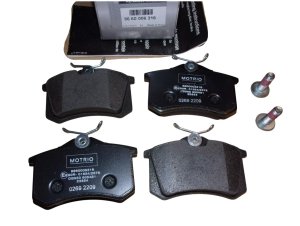 Pastillas de freno 8660006316 Renault Megane III Traseras Originales Nuevas