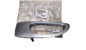 Elemento decorativo de la manilla interior derecha 9119.L4 9119L4 Peugeot 307 Nuevo original
