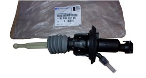 Bomba de embrague 9809425180 Citroën Jumpy IV 2.0 BlueHDi Original Nueva