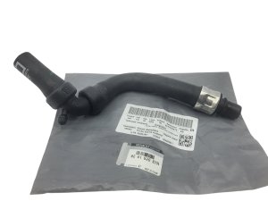 Manguera de agua del calefactor 924102087R Renault Megane IV 1.6 dCi 2016- Original nueva